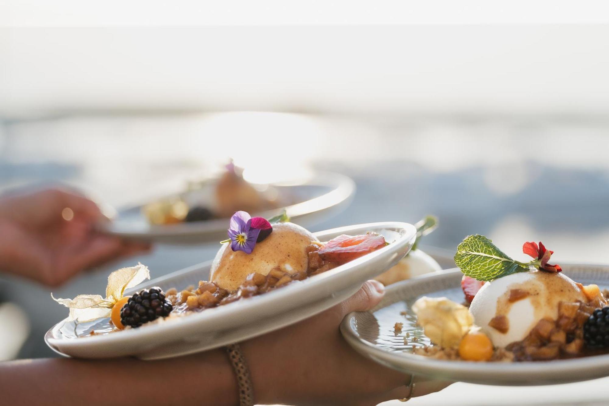Tanumstrand Spa & Resort Stugor Grebbestad Bagian luar foto